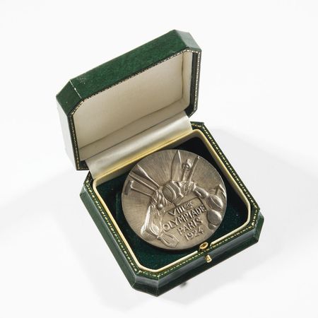 Lot #400 R. Earl Johnson’s Paris Olympics 1924 Silver Winners Medal - Image 3