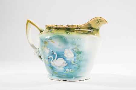 Lot #141 Franklin D. Roosevelt?s Swan Pitcher - Image 1