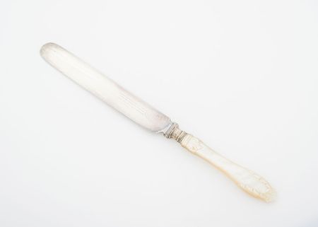 Lot #7 Ulysses S. Grant?s Silver Pearl-handled Table Knife - Image 1