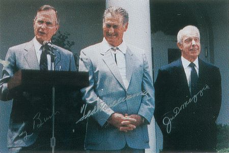 Lot #452 George Bush, Ted Williams, and Joe DiMaggio Signed Baseball - Image 4