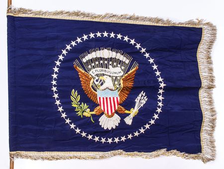 Lot #255 Richard Nixon?s Presidential Flag - Image 2