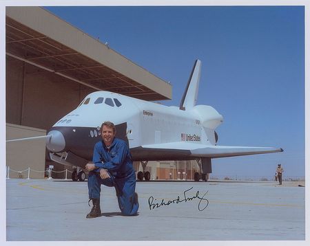 Lot #502 ALT Astronauts Signed Photographs - Image 3