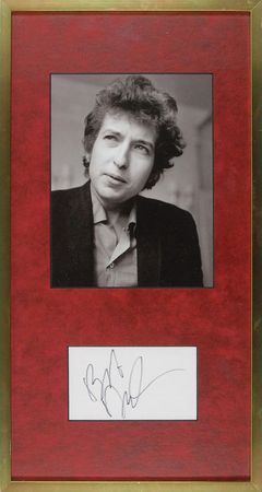 Lot #706 Bob Dylan Signature - Image 1
