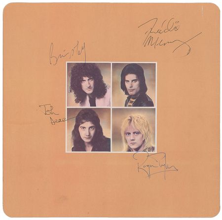 Lot #304 Queen - Image 1