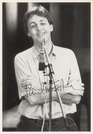 Lot #38 Paul McCartney - Image 2