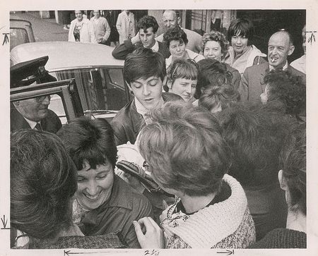 Lot #87 Beatles: Robert Freeman - Image 1
