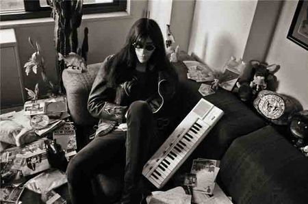 Lot #483 Joey Ramone’s Keyboard - Image 2