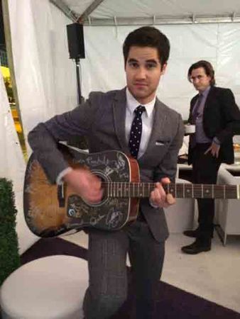 Lot #368  Guitar of Hope - Image 9