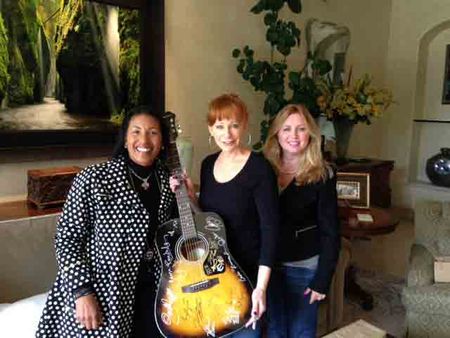 Lot #368  Guitar of Hope - Image 12