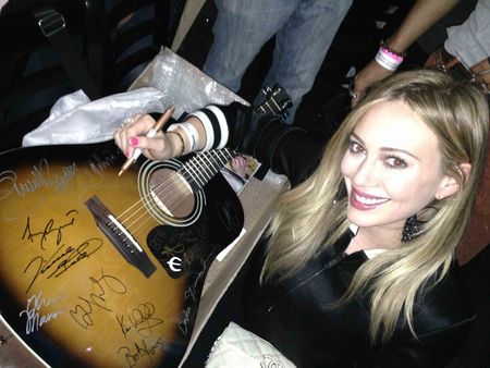 Lot #368  Guitar of Hope - Image 7