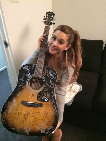 Lot #368  Guitar of Hope - Image 6