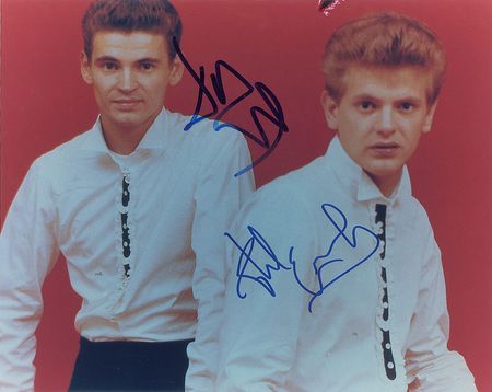 Lot #699 Everly Brothers Signed Photographs - Image 1