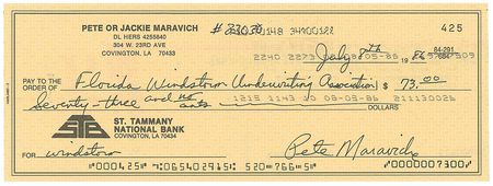 Lot #853 ‘Pistol’ Pete Maravich Check - Image 1