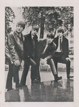 Lot #632 Beatles: Lennon and McCartney: Late 1963 promo of the Beatles frontmen - Image 2