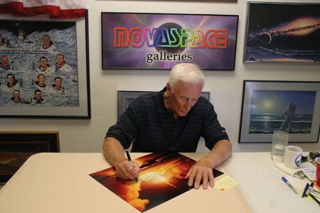 Lot #403 Gene Cernan Signed Photograph - Image 3