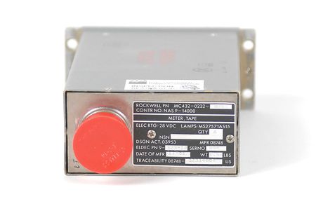 Lot #588 Vertical Shuttle Meter - Image 3