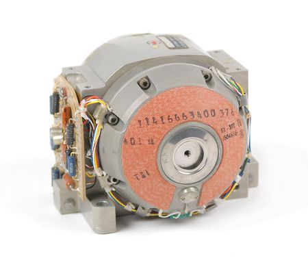 Lot #662 Gyroscope - Image 1