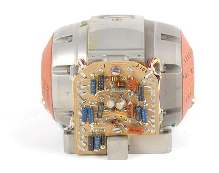 Lot #662 Gyroscope - Image 3