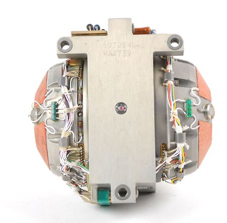 Lot #662 Gyroscope - Image 5