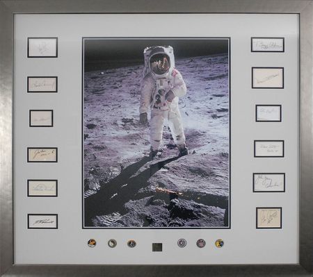 Lot #225 Moonwalkers - Image 1