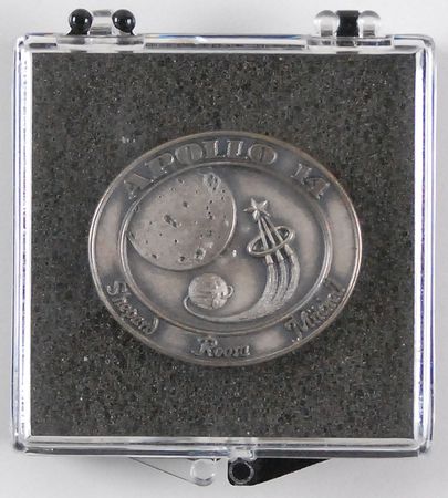 Lot #455  Apollo 14 - Image 4