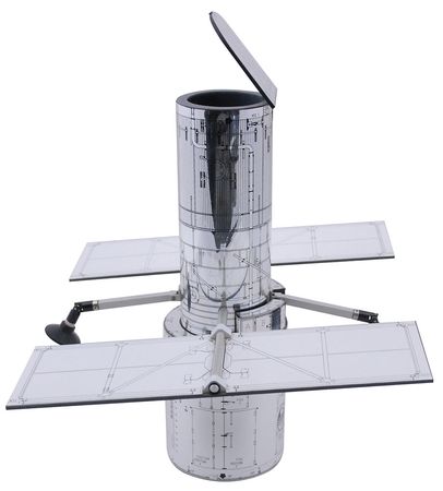 Lot #645  Hubble Space Telescope Model - Image 2