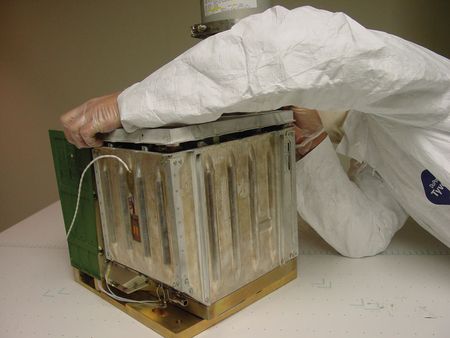 Lot #636 Viking Program Biological Instrument S/N 104 - Image 24