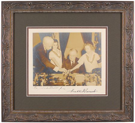 Lot #54 Franklin D. Roosevelt Signed Photograph - Image 2
