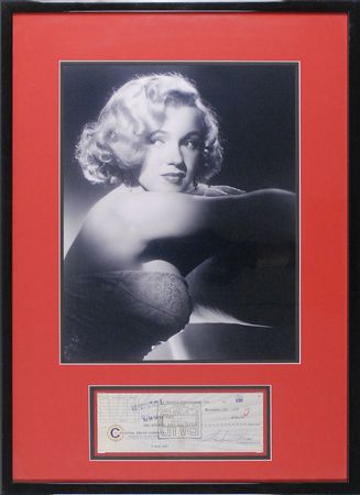Lot #735 Marilyn Monroe: From the year of Some Like It Hot - Image 1