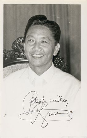 Lot #154 Filipino Leaders Group Lot Signed Photographs - Image 3