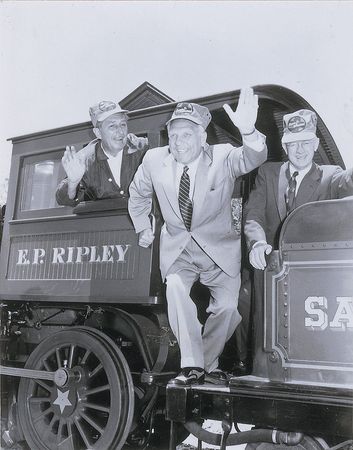 Lot #2163 Walt Disney’s Santa Fe Railroad Engineer’s Cap - Image 2