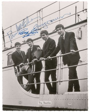 Lot #791 Beatles: Exceptional 1963 Star Pics group portrait - Image 1