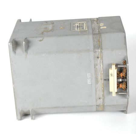 Lot #439 Command Module Block I FDAI: Early Block I FDAI - Image 2