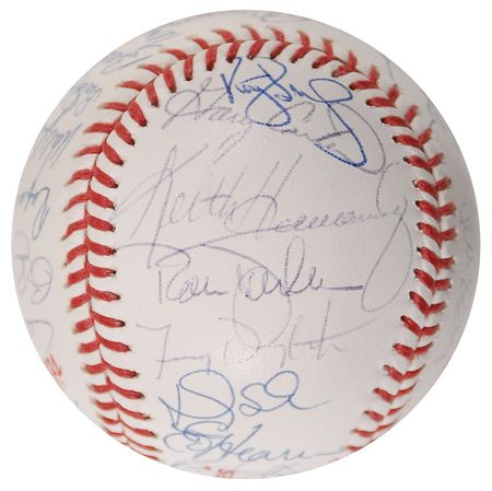 Lot #862 NY Mets: 1986 Baseball - Image 1