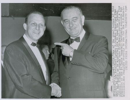 Lot #860 Stan Musial - Image 2