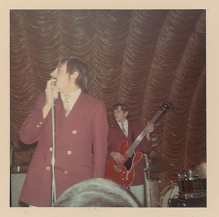 Lot #686 The Gentrys Album and Signatures - Image 9