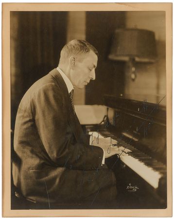 Lot #658 Sergei Rachmaninoff Signed Photograph - Image 2