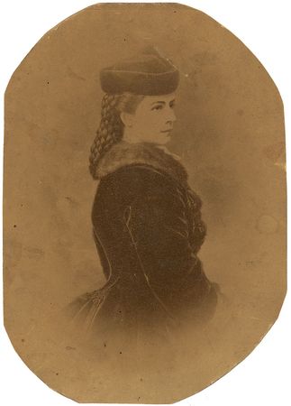 Lot #168 Empress Elisabeth of Austria Signed Photograph - Image 2