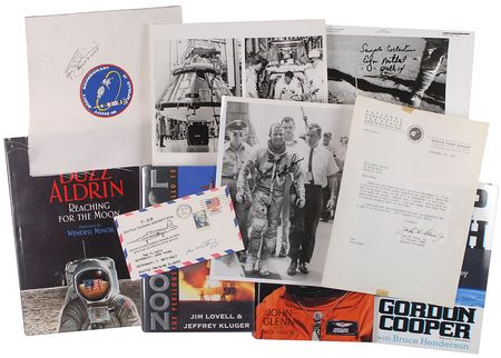 Lot #554 Astronauts Group Lot - Image 6