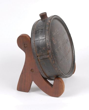 Lot #329 Confederate Canteen: Wonderful Confederate Civil War Canteen 'captured' and inscribed by a Union Volunteer from Maine - Image 2