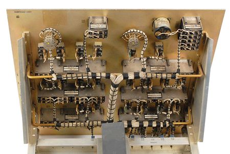 Lot #475 Apollo SI-B Panel Control Panel - Image 3