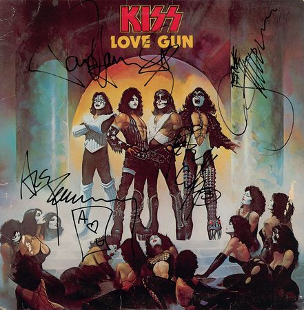 Lot #824 KISS Album - Image 1
