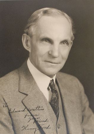Lot #166 Henry Ford: Striking portrait of the automotive icon - Image 1