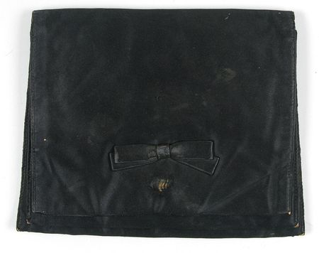 Lot #3187 Jacqueline Kennedy’s Dior Clutch - Image 1
