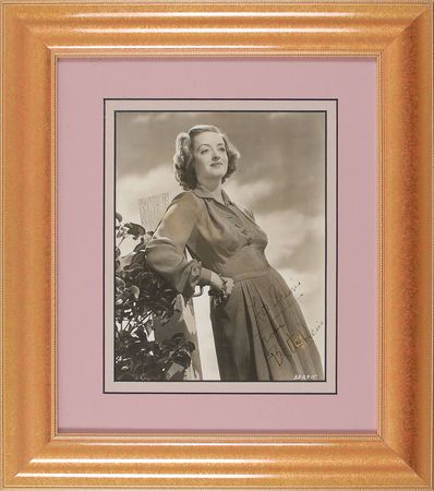 Lot #3099 Bette Davis Signed Photograph - Image 2