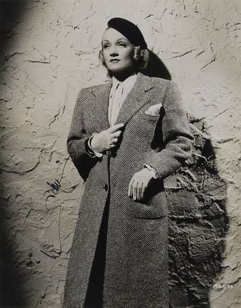 Lot #3100 Marlene Dietrich Signed Photograph - Image 1