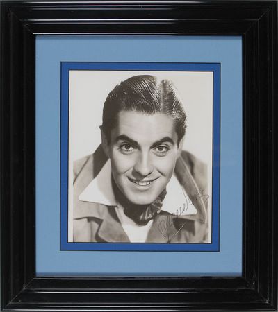 Lot #3086  Collection of Four Actors Signed Photographs - Image 2