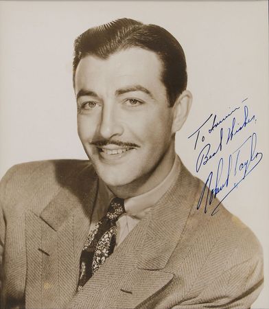 Lot #3087  Collection of Four Actors Signed Photographs - Image 3