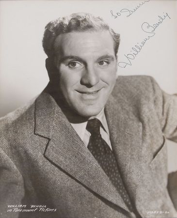 Lot #3087  Collection of Four Actors Signed Photographs - Image 5