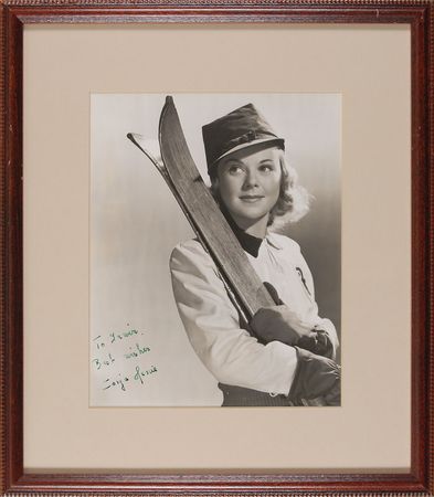Lot #3092  Collection of Four Actors and Actresses Signed Photographs - Image 6